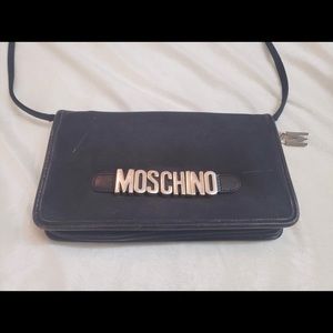 Moschino Wallet Crossbody Purss